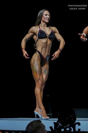 FIGURE НОВИЧКИ